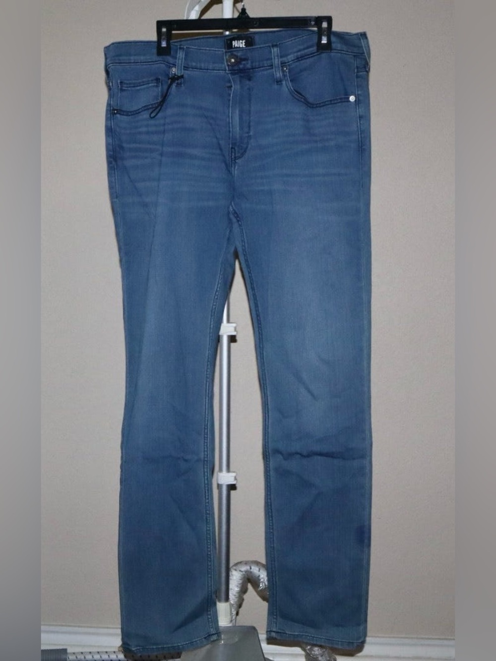 PAIGE Skinny Jeans in Medium Blue Wash